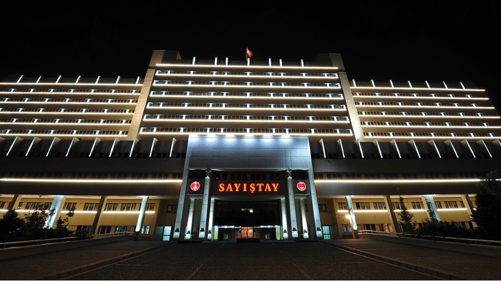 Sayıştay, AKP&rsquo;nin sanayiciyi değil m&uuml;teahhidi desteklediğini belgeledi