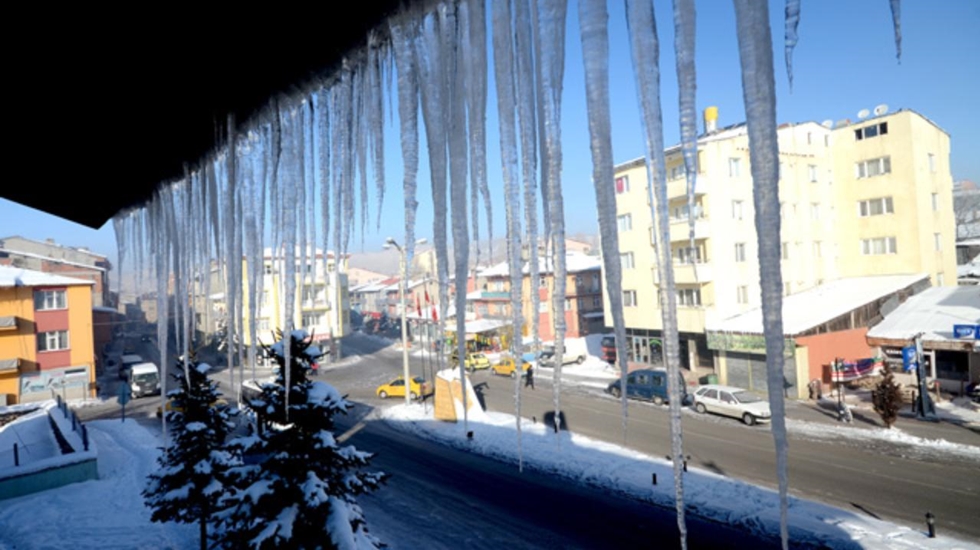 Kış kendini g&ouml;stermeye başladı&hellip;
