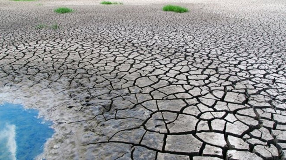 K&uuml;resel iklim değişikliği ile d&uuml;nya felakete koşuyor. Zenginler kirletiyor, yoksullar bedel &ouml;d&uuml;yor