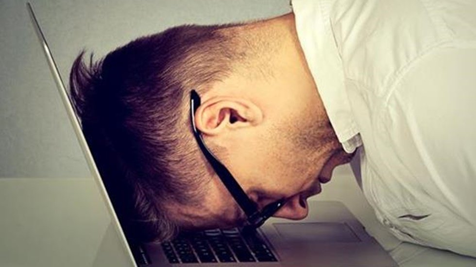 T&uuml;kenmişlik Sendromu hızla yaygınlaşıyor! 10 soruda kendinizi test edin!