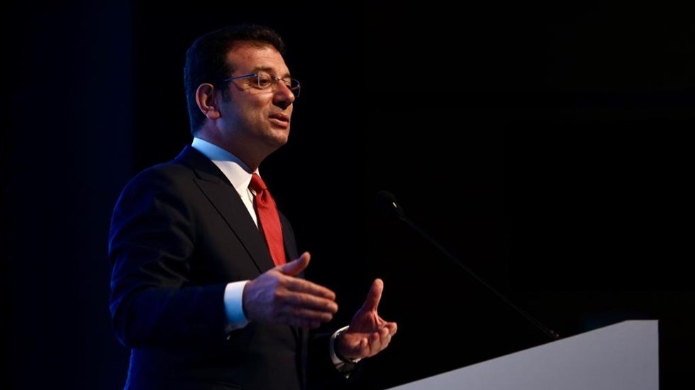 İmamoğlu'ndan g&ouml;zaltılara tepki: Adına polis diyemeyeceğim bir grup kendini bilmez