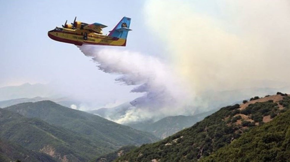 Orman yangınlara m&uuml;dahale i&ccedil;in u&ccedil;aklara 3 milyar 784 milyon TL &ouml;dedik