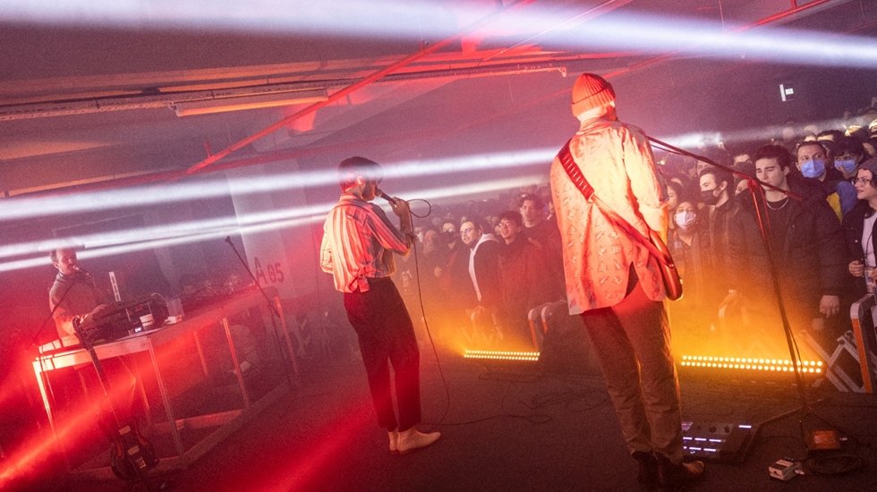 İzmir&rsquo;de konser ve eğlence etkinlikleri iptal edildi