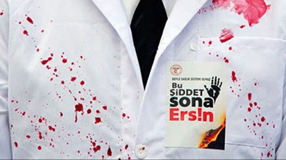 Sağlık emek&ccedil;ileri şiddet ve zorlu &ccedil;alışma koşulları nedeniyle &uuml;lkeyi terk ediyor...