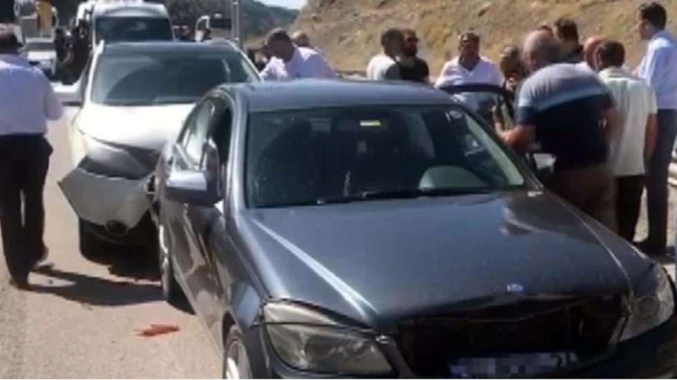 Bayram tatilinin ilk g&uuml;n&uuml;nde 766 trafik kazasında 5 kişi hayatını kaybetti!