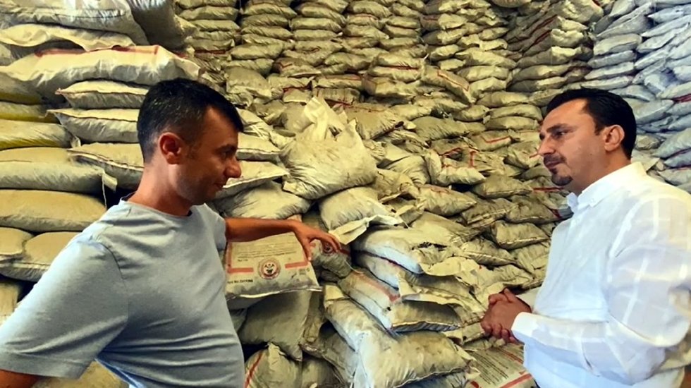 K&ouml;m&uuml;r&uuml; tonla satma devri bitti. Eskiden tonla satılan k&ouml;m&uuml;r, şimdi torbaya d&ouml;nd&uuml;