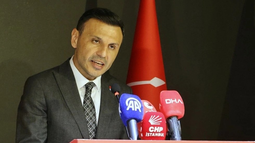 &Ouml;zg&uuml;r &Ccedil;elik, CHP&rsquo;nin Esenyurt&rsquo;taki planını anlattı