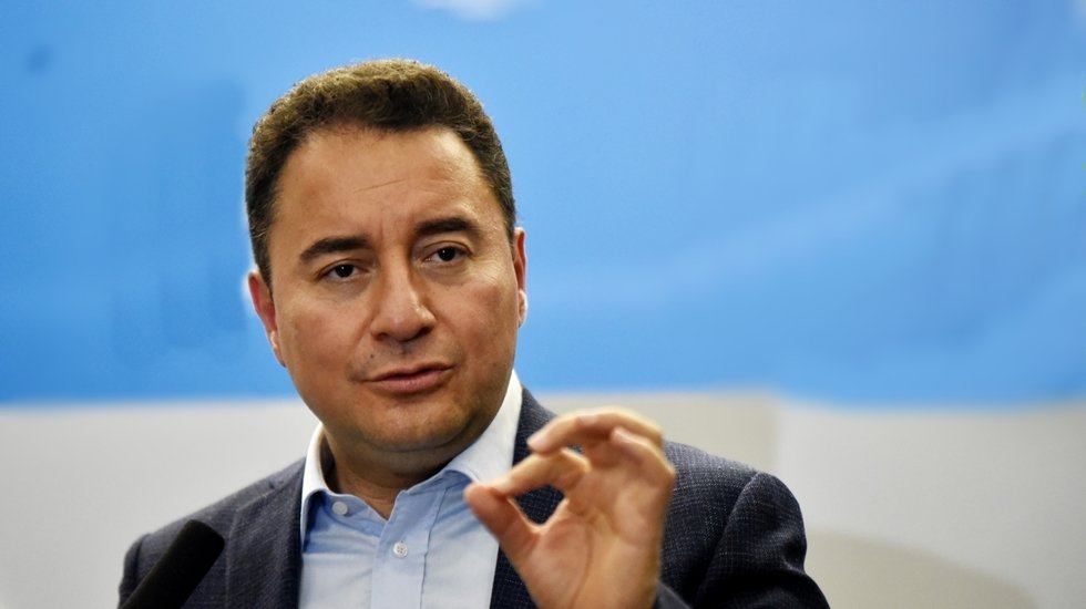 Babacan: &ldquo;Bu tedbirleri uygulamaya en &uuml;stten başlatmak zorundasınız&rdquo;