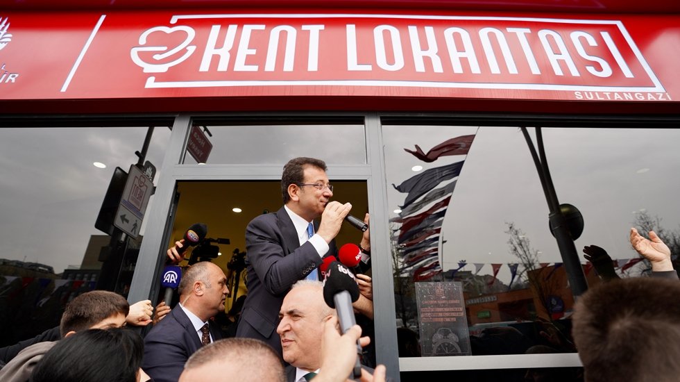 Herkes zam yaparken o lokanta da indirim yapıldı...