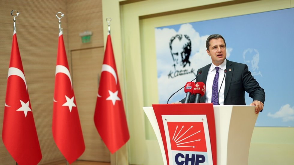 CHP S&ouml;zc&uuml;s&uuml; Y&uuml;cel: "Taksim&rsquo;den vazge&ccedil;miyoruz&hellip;"