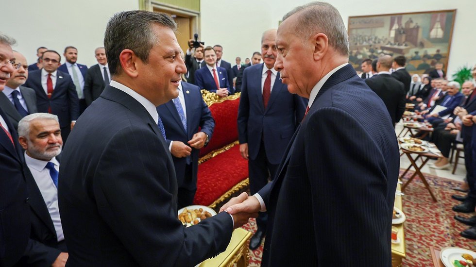 CHP lideri &Ouml;zel, Erdoğan&rsquo;la ne konuşacak?