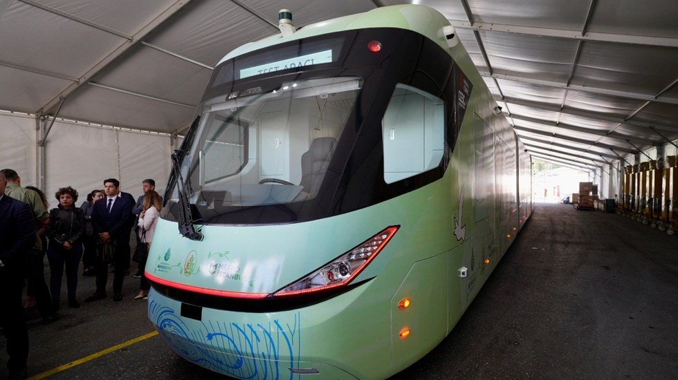 Y&uuml;zde 100 elektrikli metrob&uuml;s&uuml;n test s&uuml;r&uuml;ş&uuml; yapıldı&hellip;