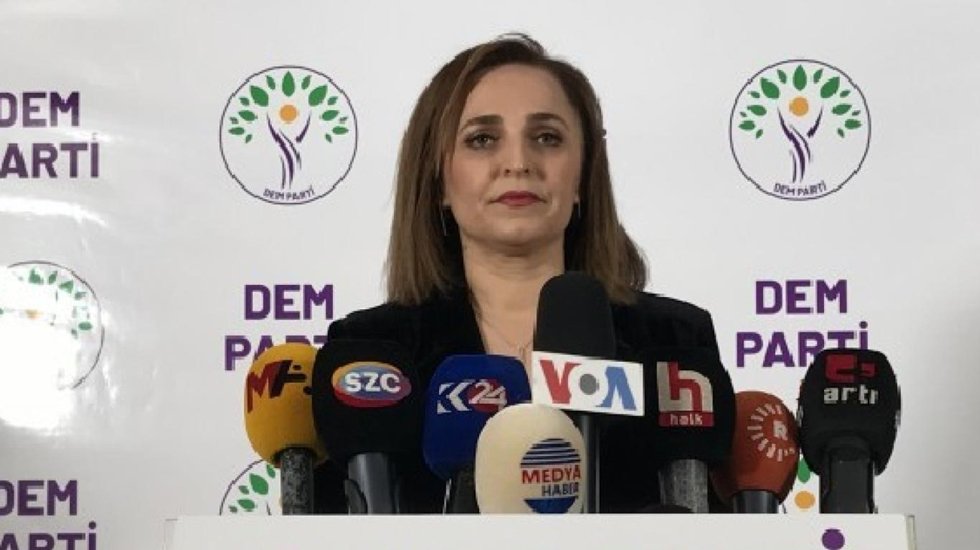 DEM Partiden Hakkari ve Mersin'de kayyuma karşı miting&hellip;