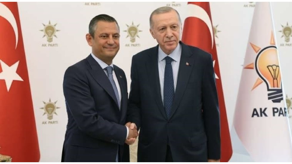 &Ouml;zg&uuml;r &Ouml;zel, Erdoğan g&ouml;r&uuml;şmesinden samimiyet beklentisi...