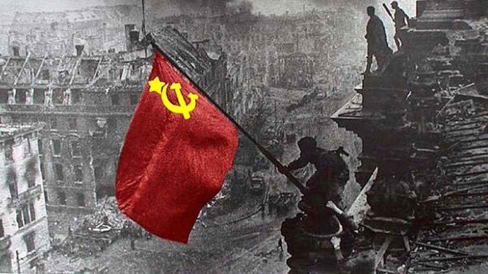 TKP Ekim Devrimi&rsquo;nin yıl d&ouml;n&uuml;m&uuml;nde a&ccedil;ıklama yayınladı.