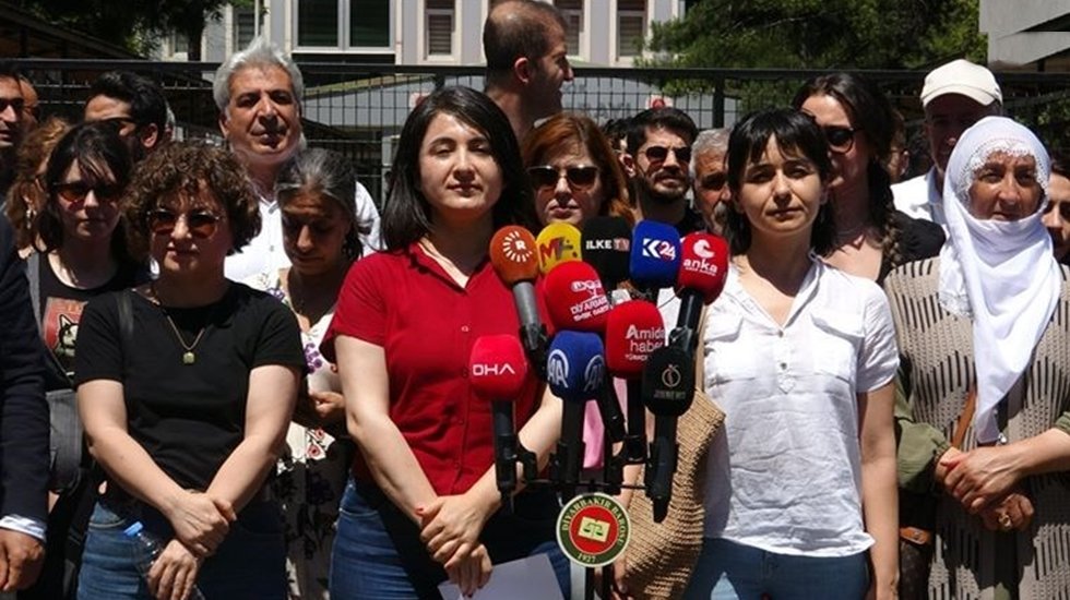 Diyarbakır'da gericilerin yaptığı saldırıya su&ccedil; duyurusu&hellip;