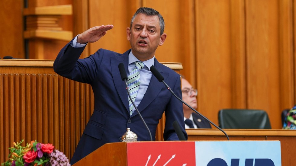 AKP'li se&ccedil;men &Ouml;zel'in en &ccedil;ok hangi 's&ouml;ylemini' destekliyor?