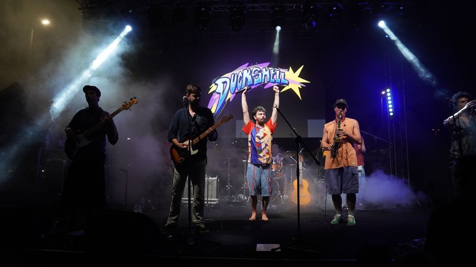 31. İstanbul Caz Festivali kapsamında Beyoğlu sahilinde caz r&uuml;zgarı&hellip;