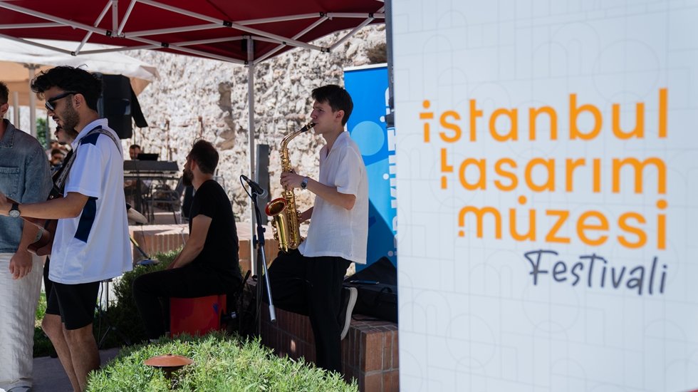 İstanbullular, S&uuml;leymaniye Sıra D&uuml;kk&acirc;nlar Tasarım M&uuml;zesi Festivali&rsquo;nde