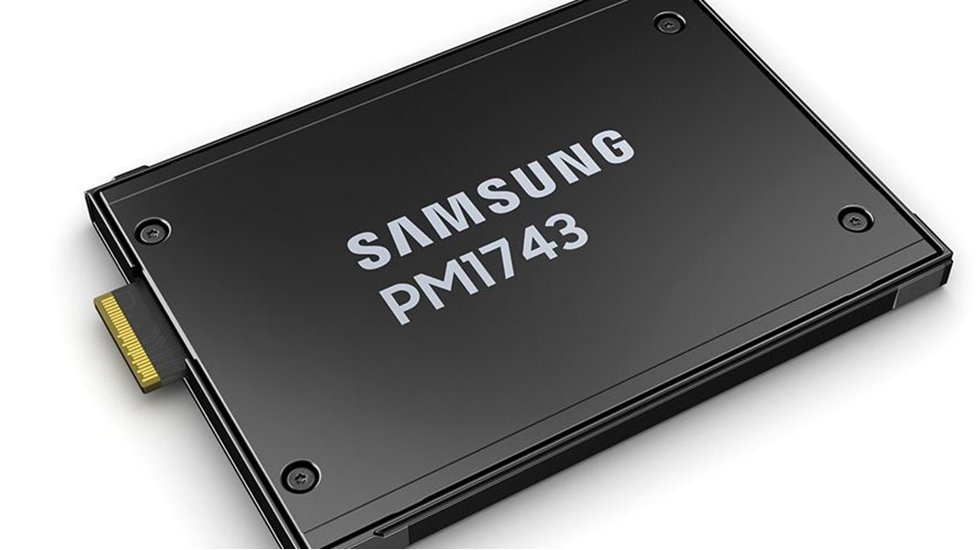 Samsung, 60 TB boyutundaki SSD modelinin fiyatı dudak u&ccedil;uklattı!