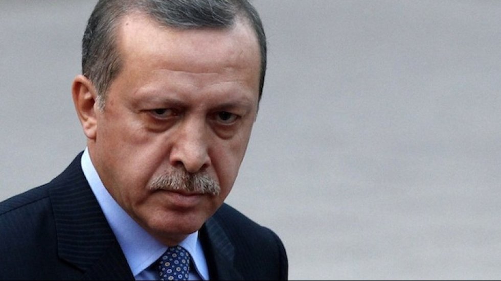 Kulis: AKP&rsquo;de kavga ve gerilim tırmanıyor