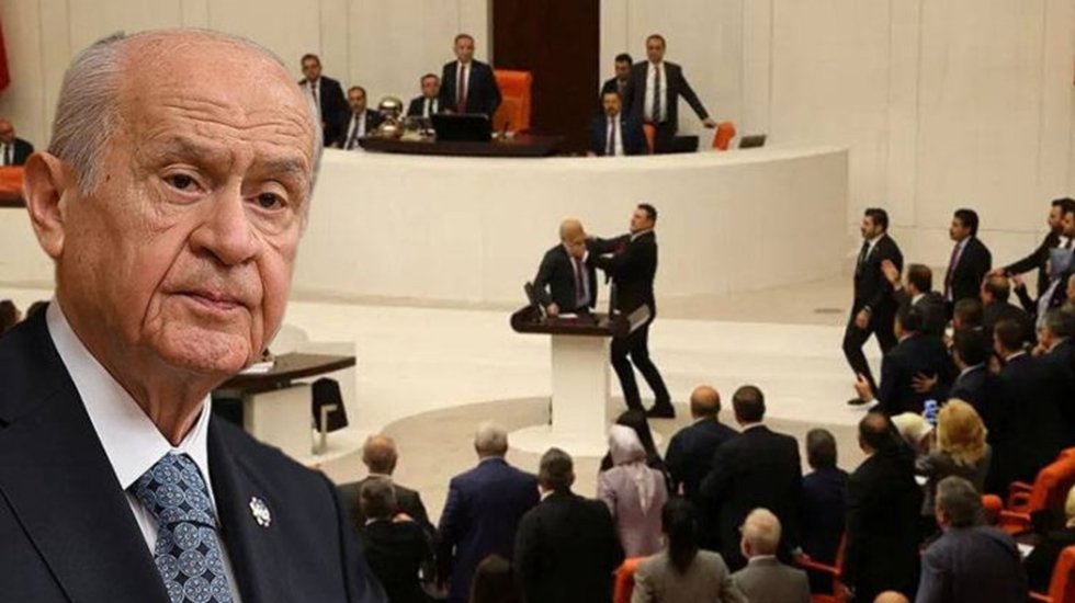 Bah&ccedil;eli birinciyi ilan etti! &ldquo;Oylama T&uuml;rkiye&rsquo;nin birinci partisi olarak AK Parti&rsquo;yi teyit etmiştir&rdquo;