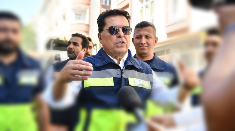 Başkan &Ouml;zer: &ldquo;Esenyurt bug&uuml;ne kadar g&ouml;rmediği hizmetlerle&nbsp;buluşacak&rdquo;