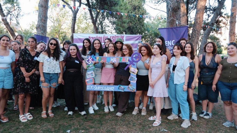 Gen&ccedil; Feministler, Yoğurt&ccedil;u Parkı&rsquo;nda forumda buluştu