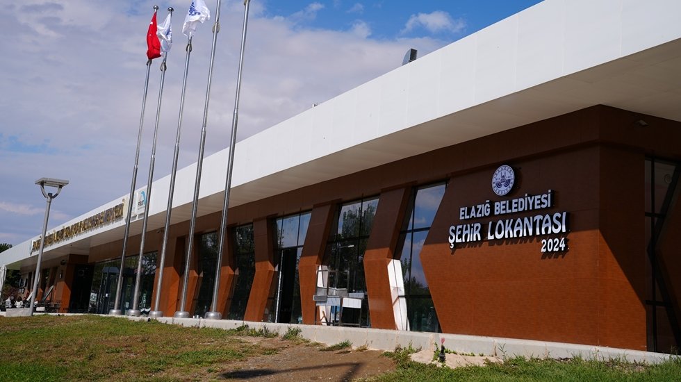 AKP'li belediye 'Kent Lokantası' a&ccedil;ıyor, adı 'Şehir Lokantası' oluyor...