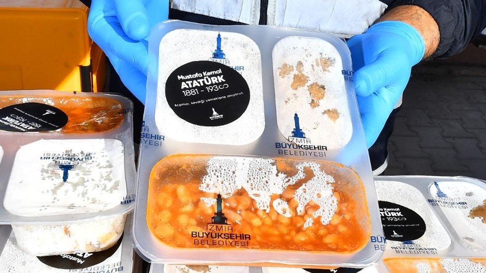 Atat&uuml;rk'&uuml;n sevdiği yemekler halkla buluştu