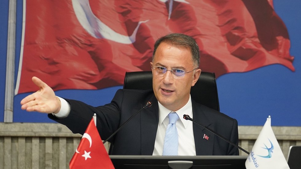 Başkan &Ccedil;alık&rsquo;tan kayyım tepkisi: "CHP&rsquo;ye karşı itibar suikasti yapılıyor"