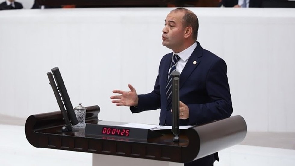 CHP&rsquo;li Karabat: Katar T&uuml;rkiye&rsquo;nin Aleyhine Tatbikatlara Katılıyor, AKP Kıbrıs&rsquo;ta Seyirci Kalıyor!