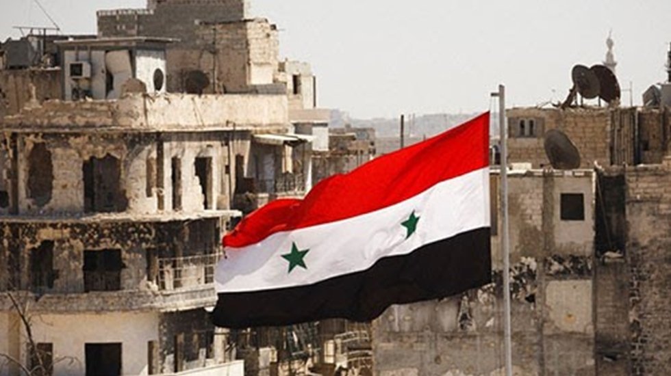 1920 TKP: D&uuml;z asfaltta kamyonet ve minib&uuml;slerini s&uuml;rerek Şam&rsquo;a girdiler