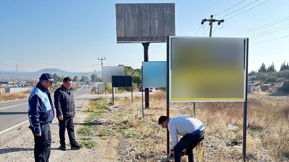 Ayvalık&rsquo;ta g&ouml;rsel kirlilik yaratan reklam panolarına izin yok!