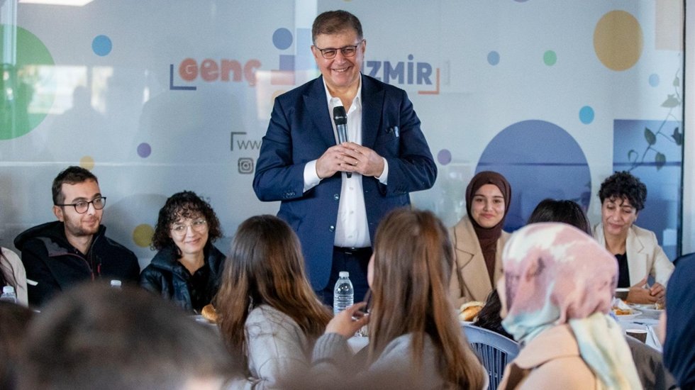 Başkan Tugay: &ldquo;T&uuml;rkiye hak ettiği yerde değil&rdquo;