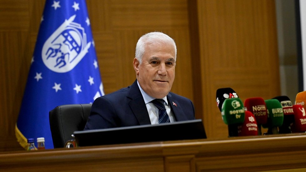 Bursa B&uuml;y&uuml;kşehir Belediye Başkanı Bozbey: &ldquo;Hi&ccedil; kimsenin inancı kilogramla tartılmaz"