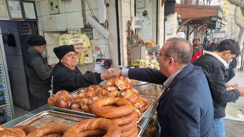 CHP Kahramanmaraş İl Başkanı Ateş: "Esnaf Geleceğinden Endişeli"