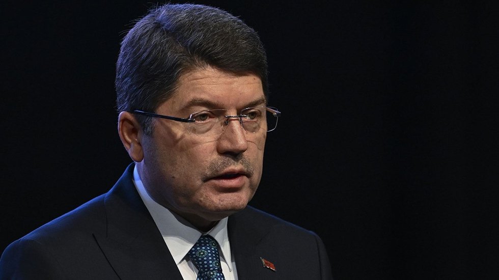 Adalet Bakanı Tun&ccedil;, halkın tepkisini &lsquo;hukuk dışı&rsquo; olarak yorumladı