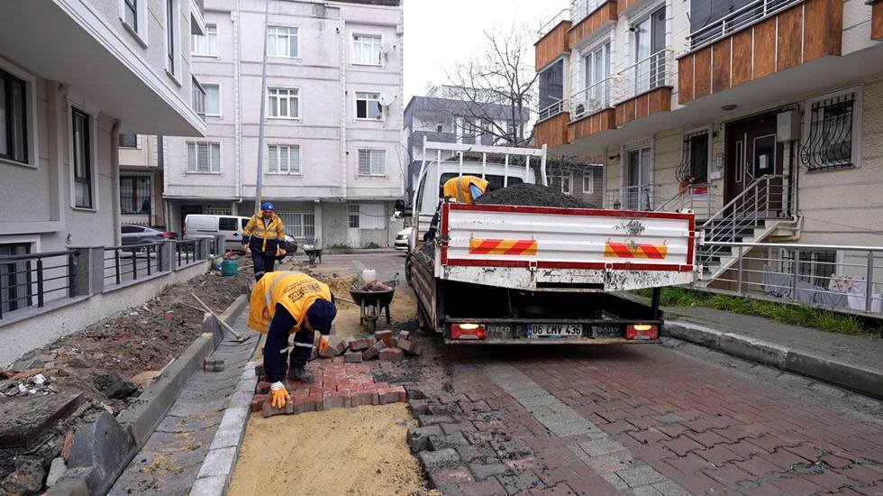 Avcılar&rsquo;da kış &ccedil;alışmaları ile hız kesmeden devam ediyor