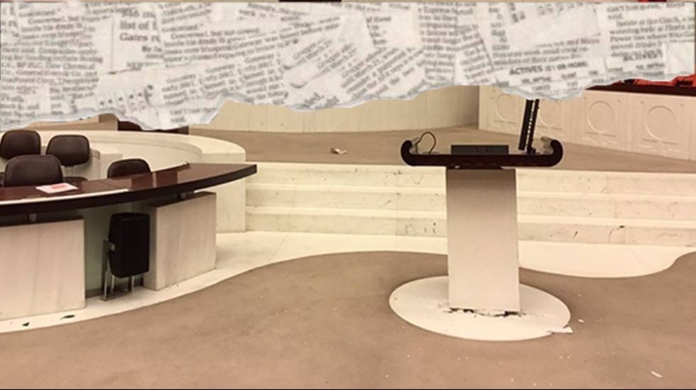 Meclis k&uuml;rs&uuml;lerinden, gazetecilerin isim verilerek tehdit edildiği &uuml;lke...