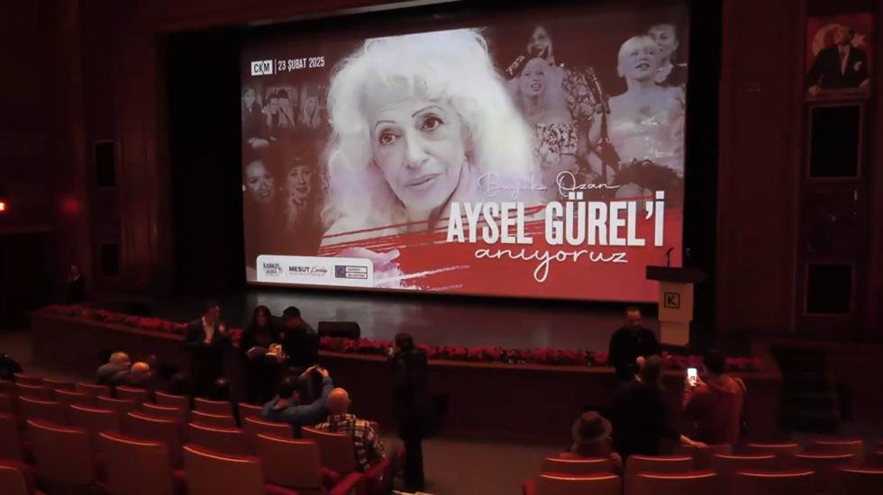 Aysel G&uuml;rel Kadık&ouml;y Belediyesi Caddebostan K&uuml;lt&uuml;r Merkezi&rsquo;nde anıldı.