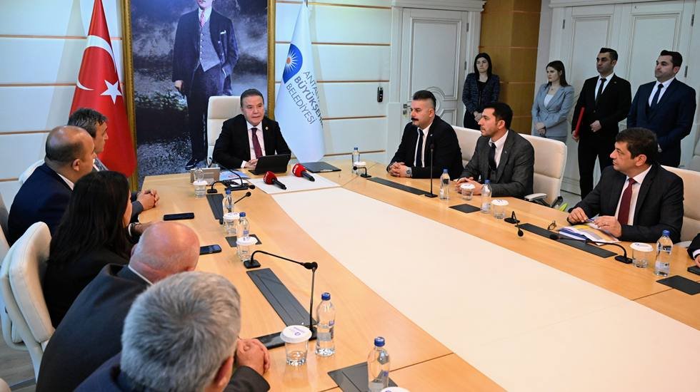 B&uuml;y&uuml;kşehir&rsquo;de en d&uuml;ş&uuml;k maaş 37 bin 430 TL&nbsp;