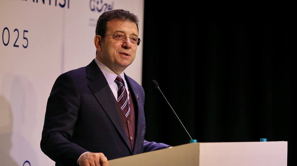 İmamoğlu: &lsquo;Saltanat maltanat işleri Sultan S&uuml;leyman'a kalmadı&rsquo;