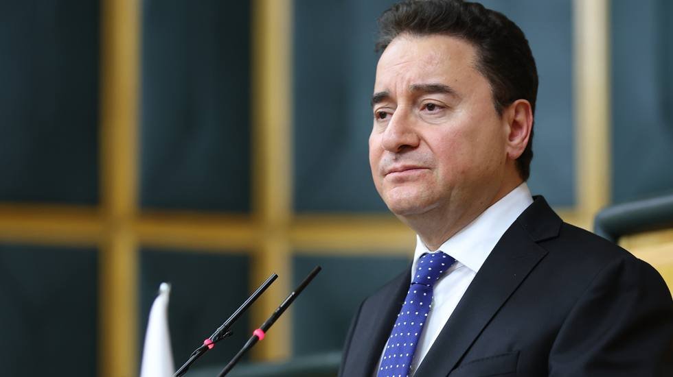 Ali Babacan: &ldquo;İsrail h&uuml;k&uuml;metini b&ouml;lgesel barışı tehdit eden eylemden uzak durmaya davet ediyorum&rdquo;