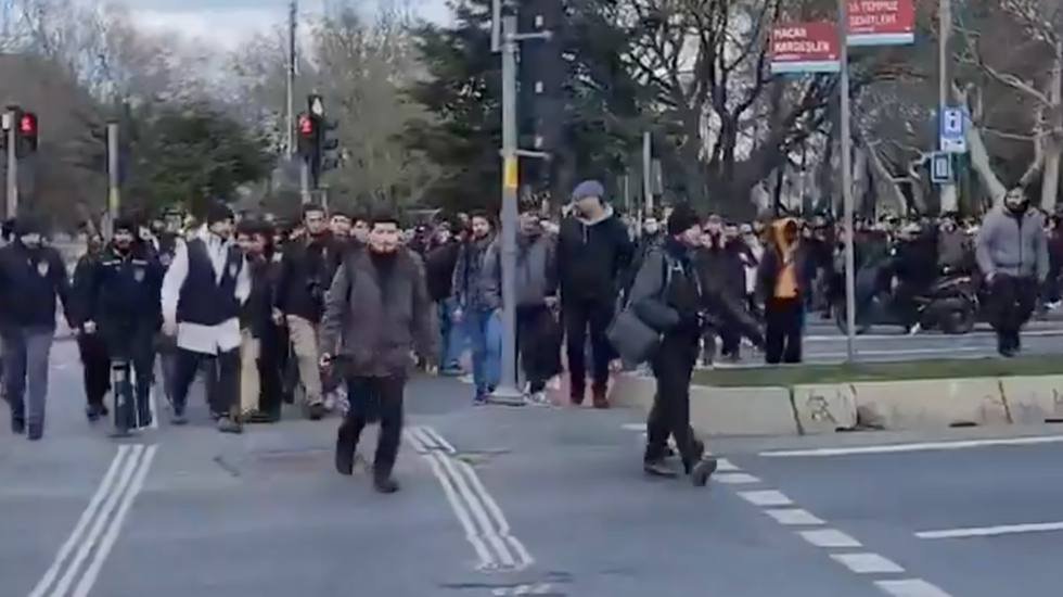 Eylemlerde g&ouml;zaltına alınanlara polisin sert m&uuml;dahalesi tutanaklara yansıdı...