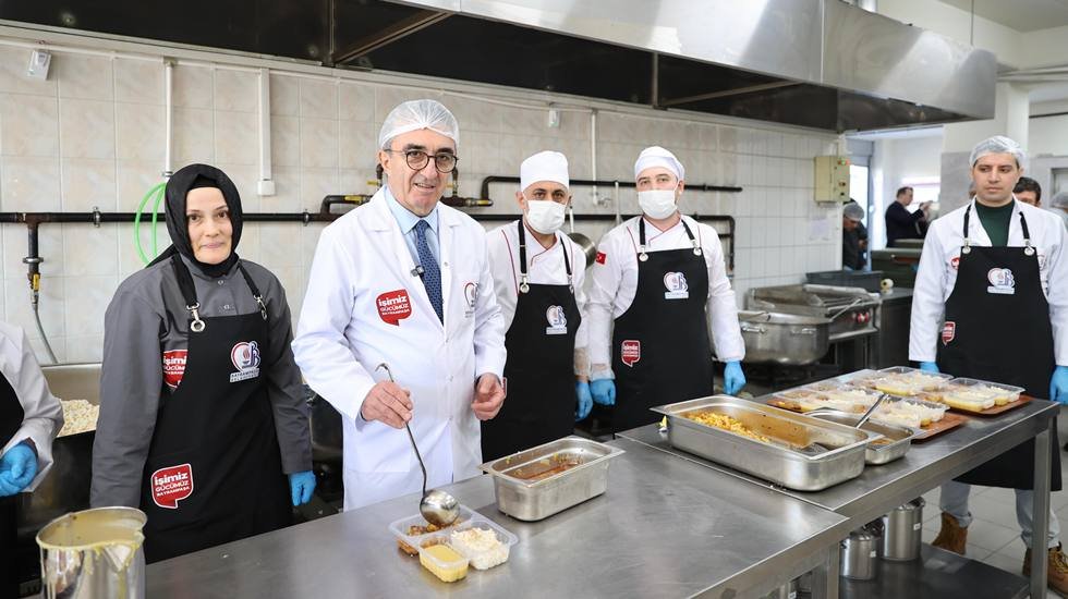 Bayrampaşa Belediyesi&rsquo;nden yeni aşevi