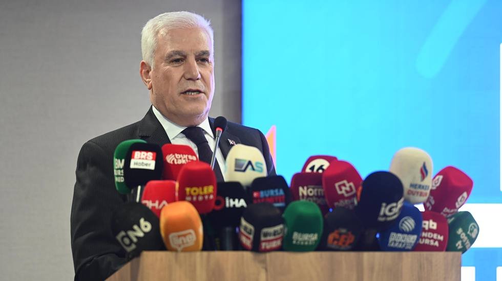 Bursalıların parasını Bursa&rsquo;nın sorunlarını &ccedil;&ouml;zmek yerine se&ccedil;im kampanyalarına harcamışlar!