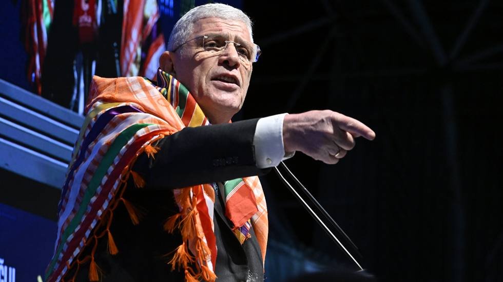 Dervişoğlu'ndan Bah&ccedil;eli'ye: "İstersen PKK kongresinin başkanı da olabilirsin"