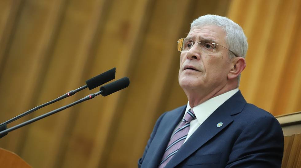 Dervişoğlu: "Sahada biten ter&ouml;re, siyasette can suyu veriyorlar"