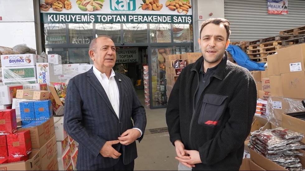 G&uuml;rsel Tekin: &ldquo;Televizyonculara &ccedil;ağrım var. Gelin, ger&ccedil;ek T&uuml;rkiye&rsquo;yi g&ouml;r&uuml;n!&rdquo;